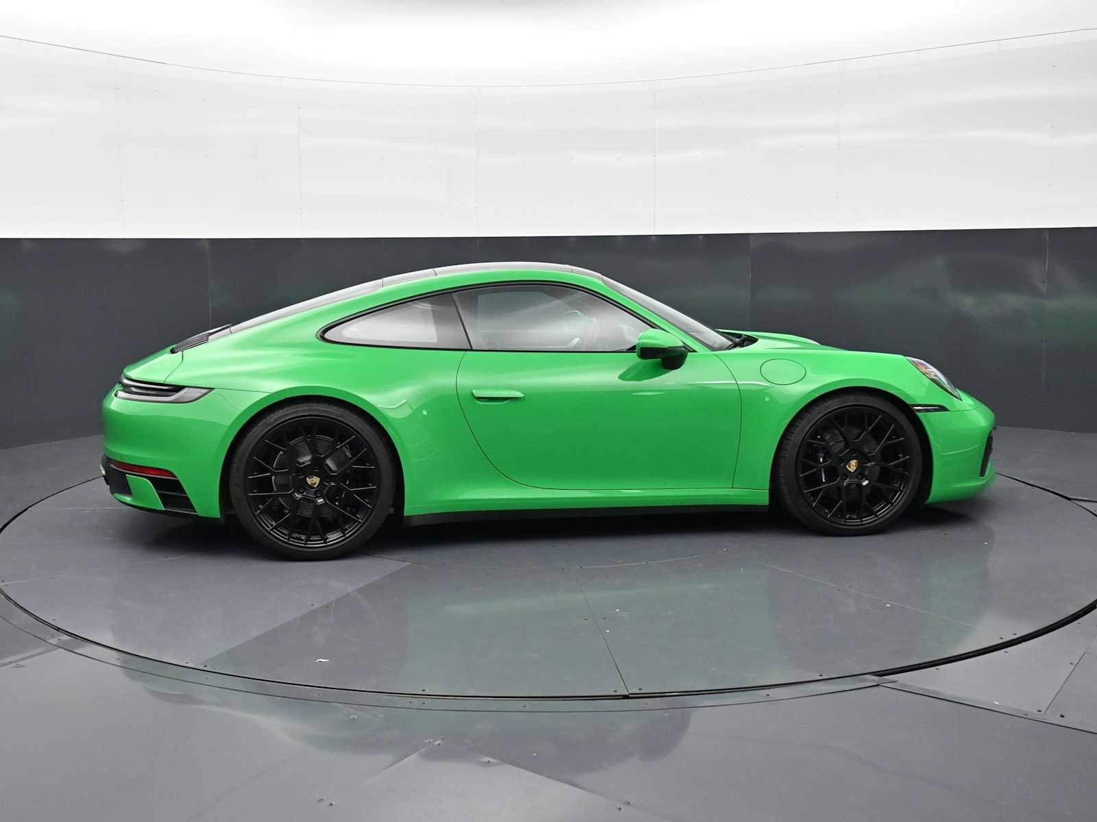 Certified 2023 Porsche 911 Carrera 4S w/ Sport Package image 25