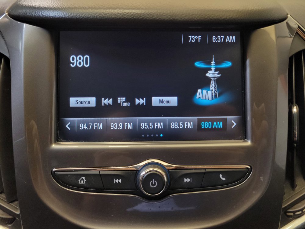 Used 2017 Chevrolet Cruze LT FWD image 25