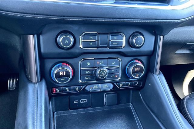 Used 2021 Chevrolet Suburban High Country w/ Premium Package image 22