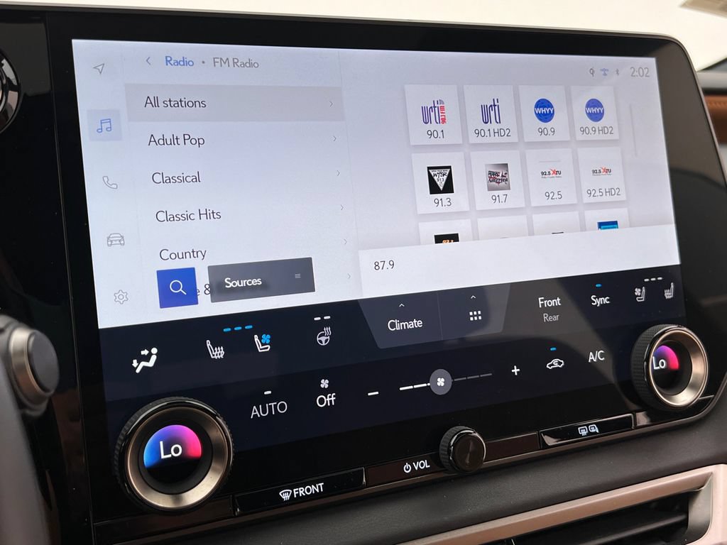 Used 2024 Lexus RX 350h w/ Accessory Package (Z1) AWD/4WD image 20