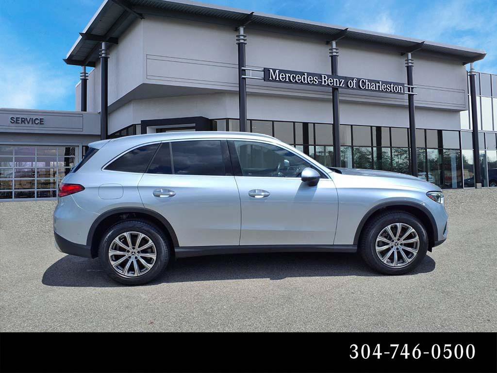 Certified 2023 Mercedes-Benz GLC 300 4MATIC image 2