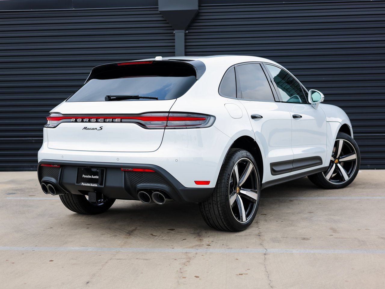Certified 2026 Porsche Macan S AWD/4WD image 7