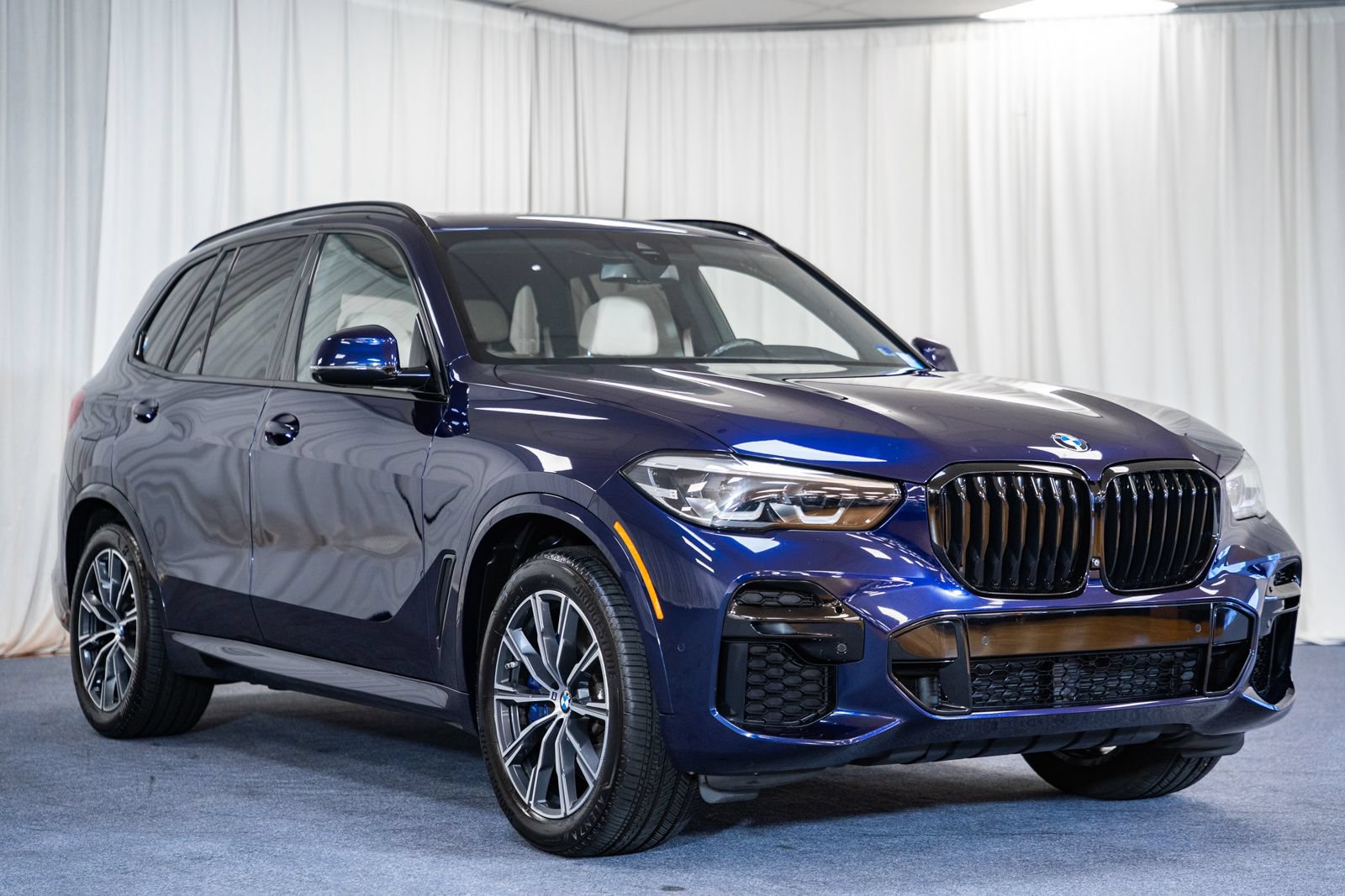 Used 2022 BMW X5 M50i w/ Premium Package