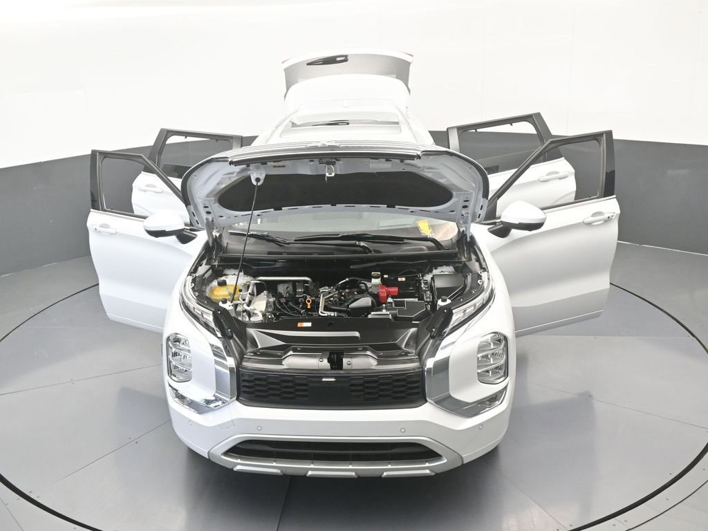 Used 2022 Mitsubishi Outlander SEL image 83