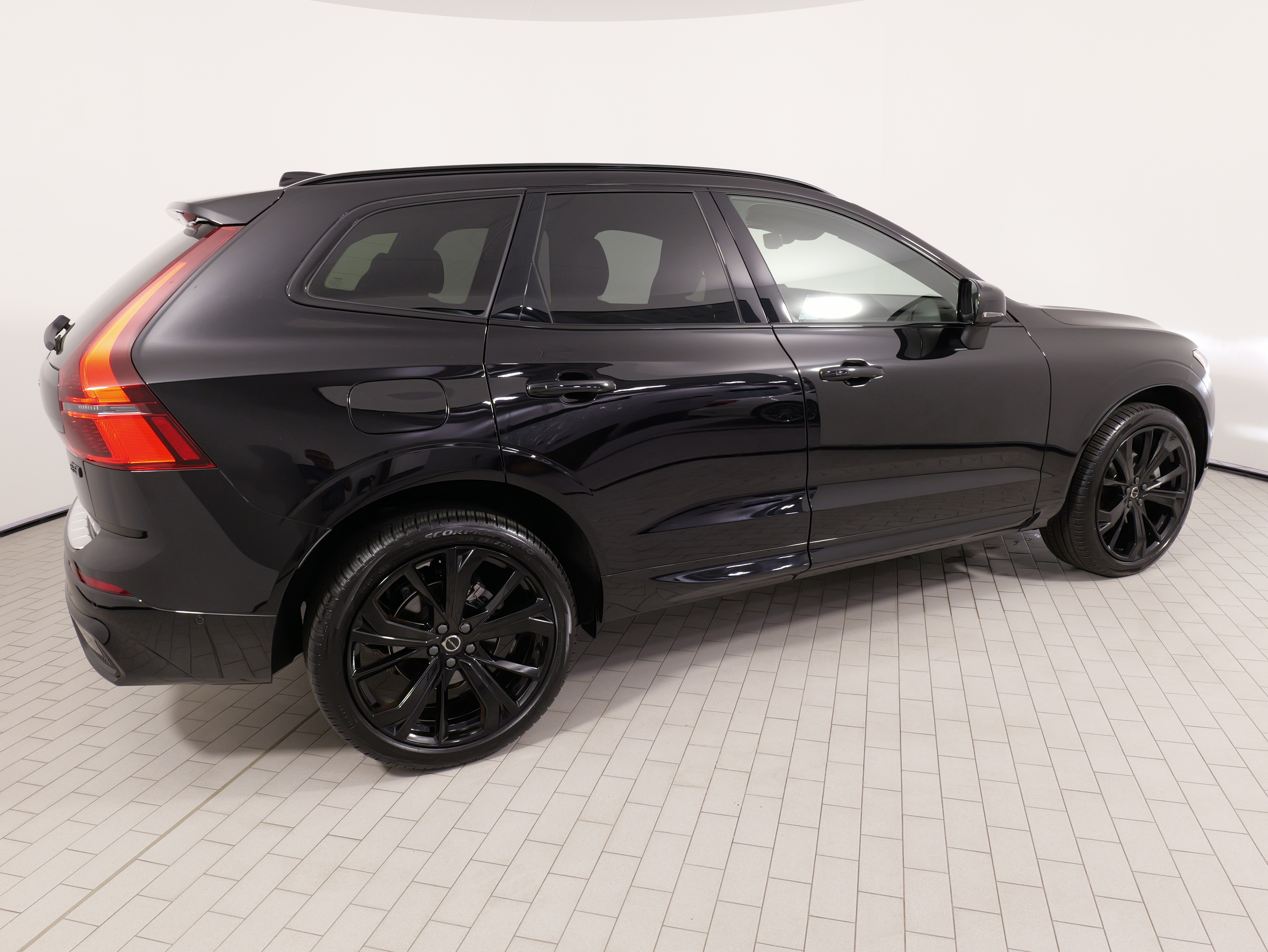 Used 2026 Volvo XC60 B5 Ultra w/ Protection Package Premier AWD/4WD image 10