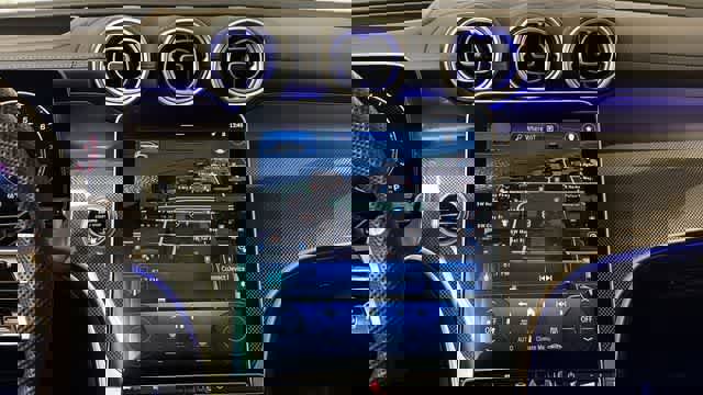 Used 2023 Mercedes-Benz GLC 300 4MATIC image 20