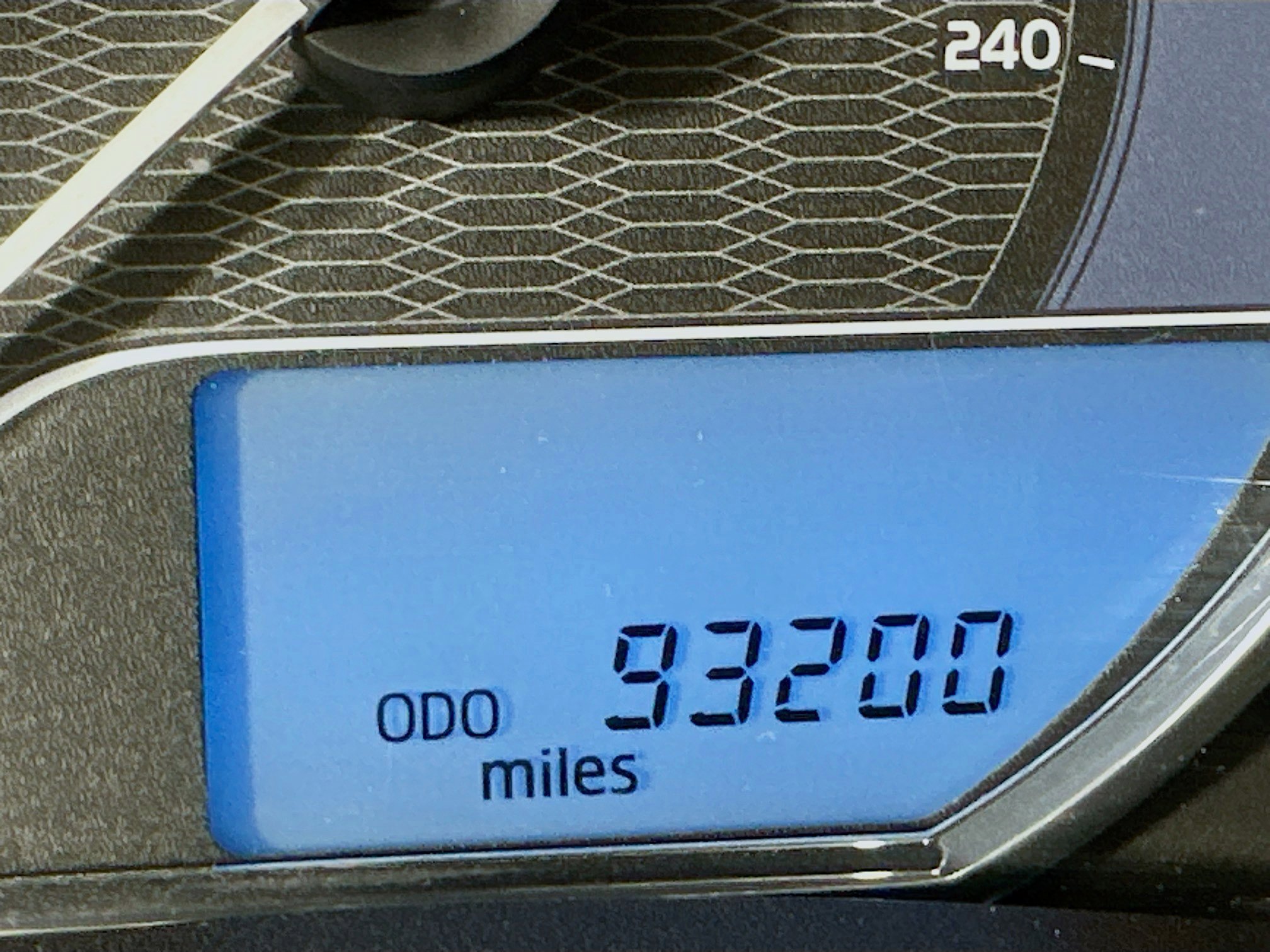 Used 2015 Toyota Corolla LE image 18