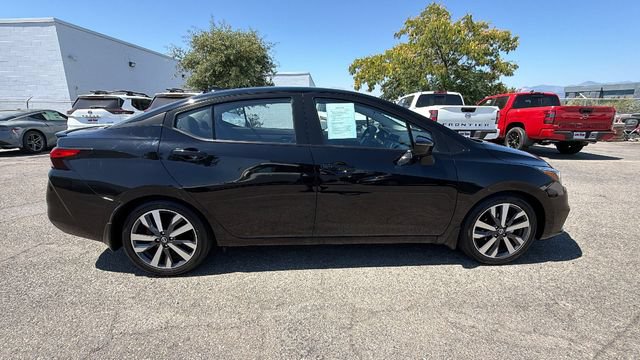 Used 2020 Nissan Versa SR FWD image 3