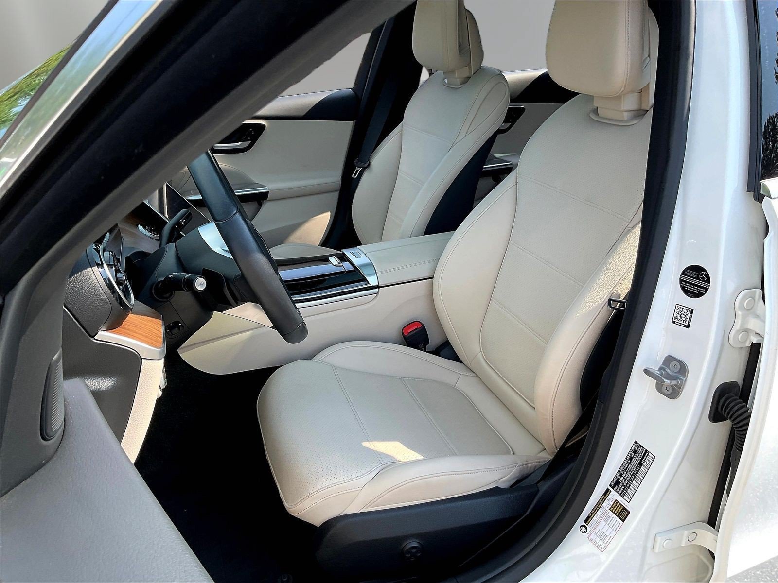 Certified 2024 Mercedes-Benz C 300 Sedan image 23