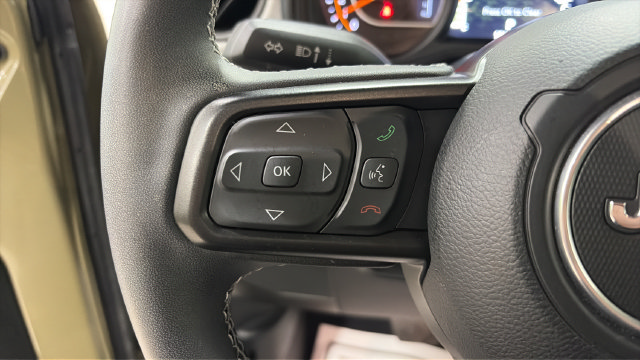 Used 2025 Jeep Wrangler Unlimited Sport AWD/4WD image 29
