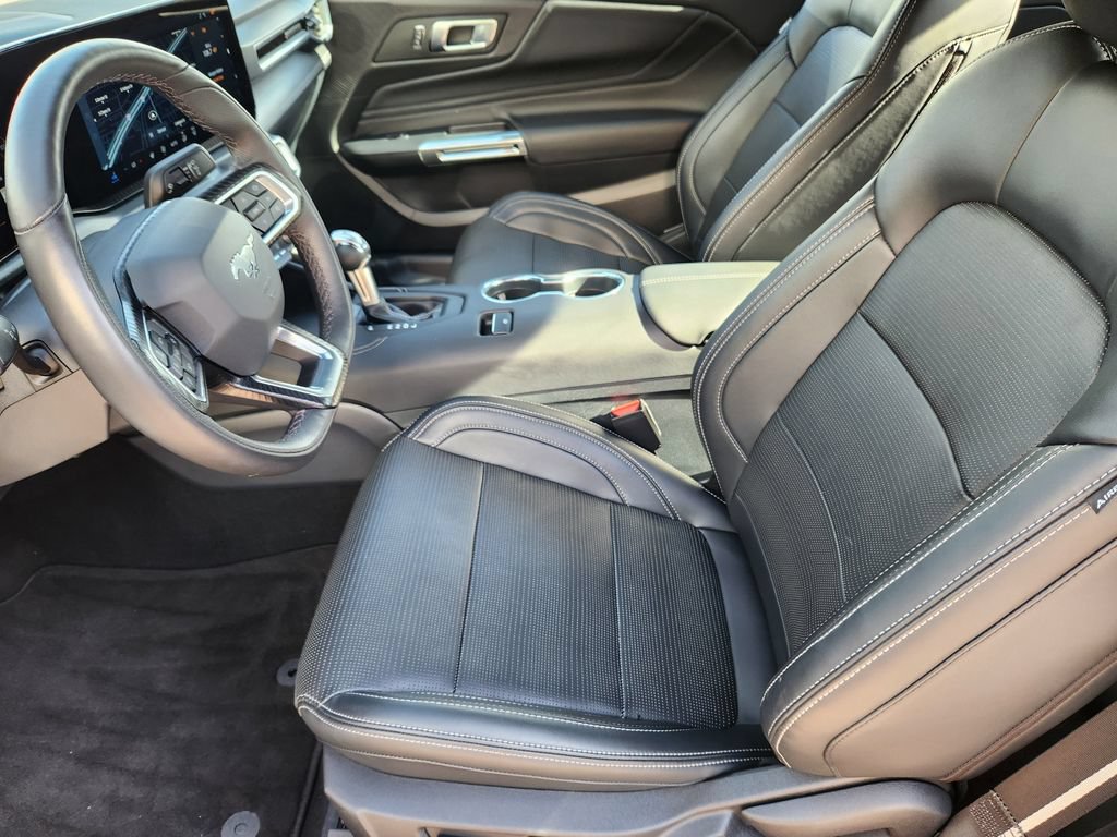 Used 2025 Ford Mustang Premium RWD image 16