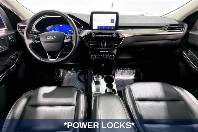 Used 2022 Ford Escape Titanium w/ Class II Trailer Tow Package AWD/4WD image 10