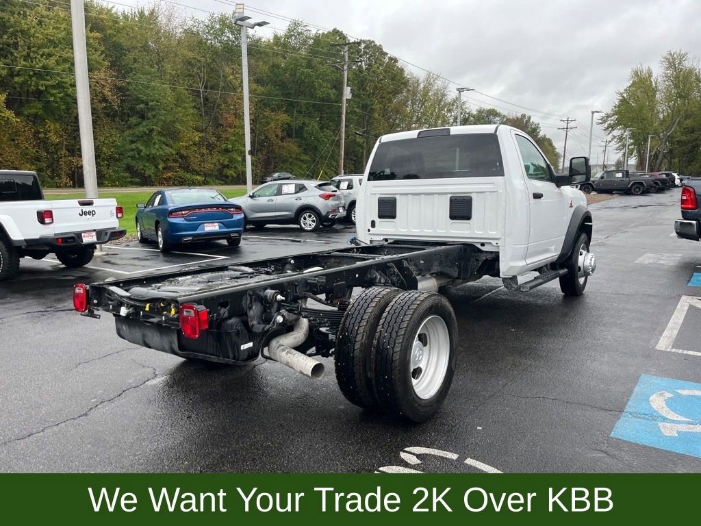 New 2025 RAM 5500 Tradesman AWD/4WD image 4