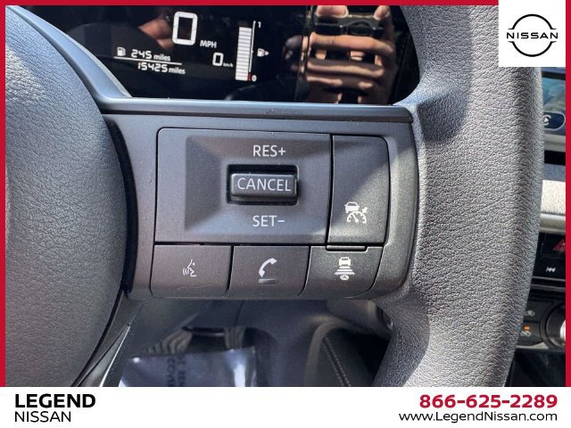 Certified 2025 Nissan Kicks SV AWD/4WD image 20