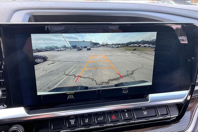 Used 2025 Chevrolet Silverado 2500 LT w/ Convenience Package image 15