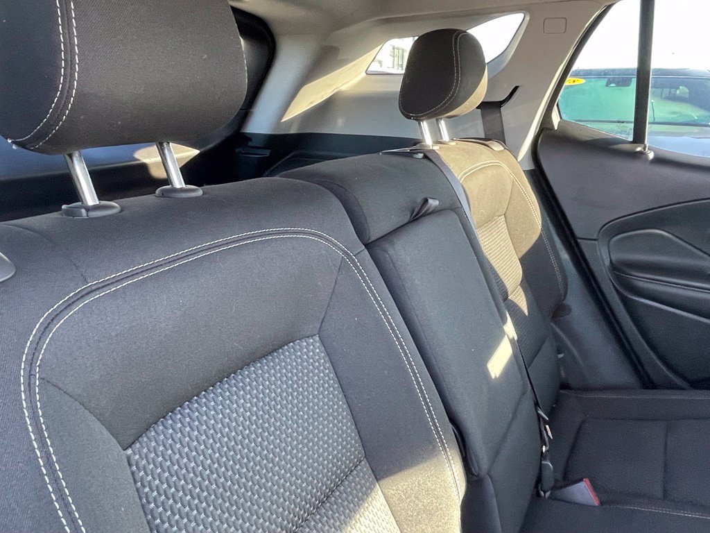Used 2024 GMC Terrain SLE AWD/4WD image 27