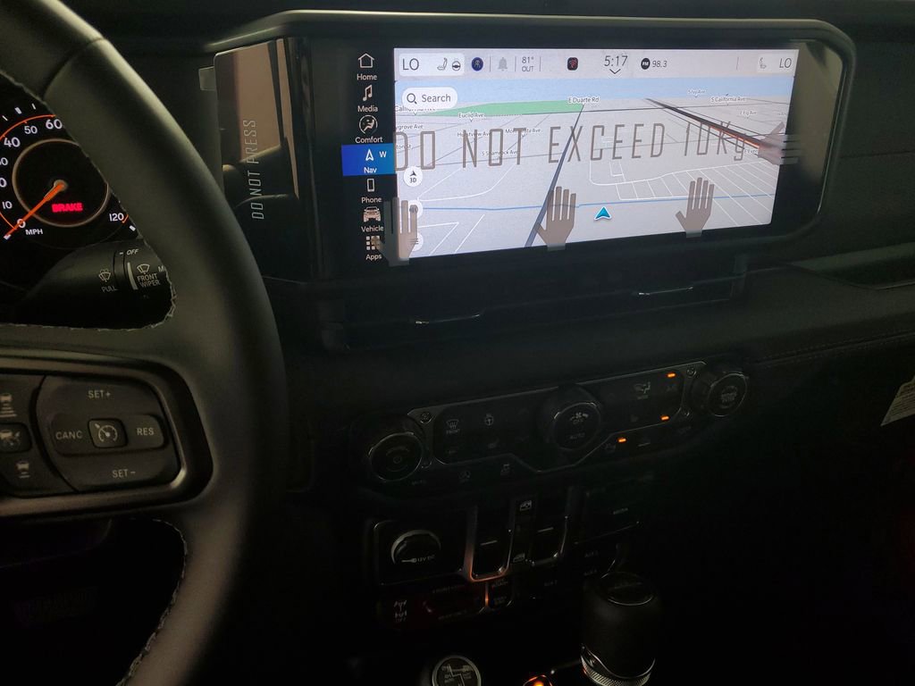 New 2025 Jeep Gladiator Rubicon image 16