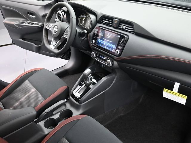 New 2025 Nissan Versa SR w/ Trunk Package FWD image 34