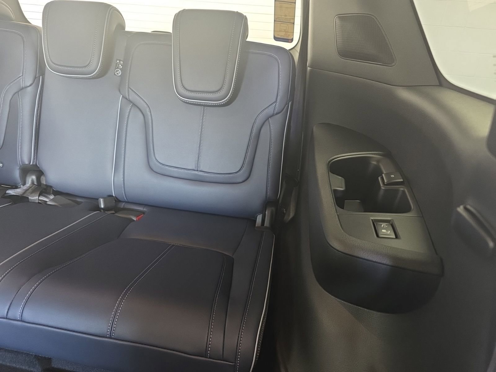 New 2026 INFINITI QX80 4WD image 27