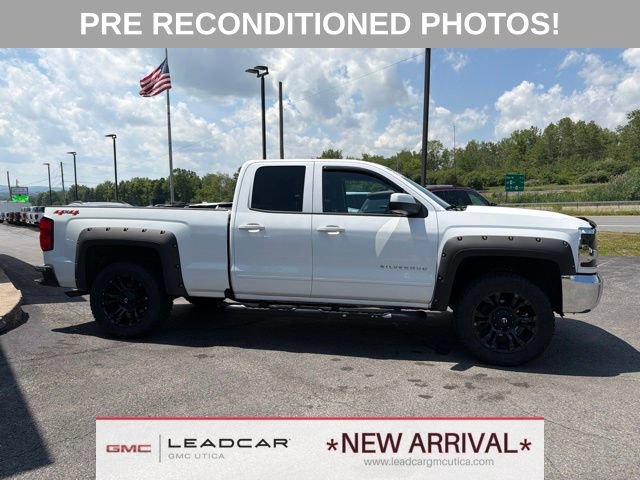 Used 2018 Chevrolet Silverado 1500 LT w/ All Star Edition AWD/4WD image 6