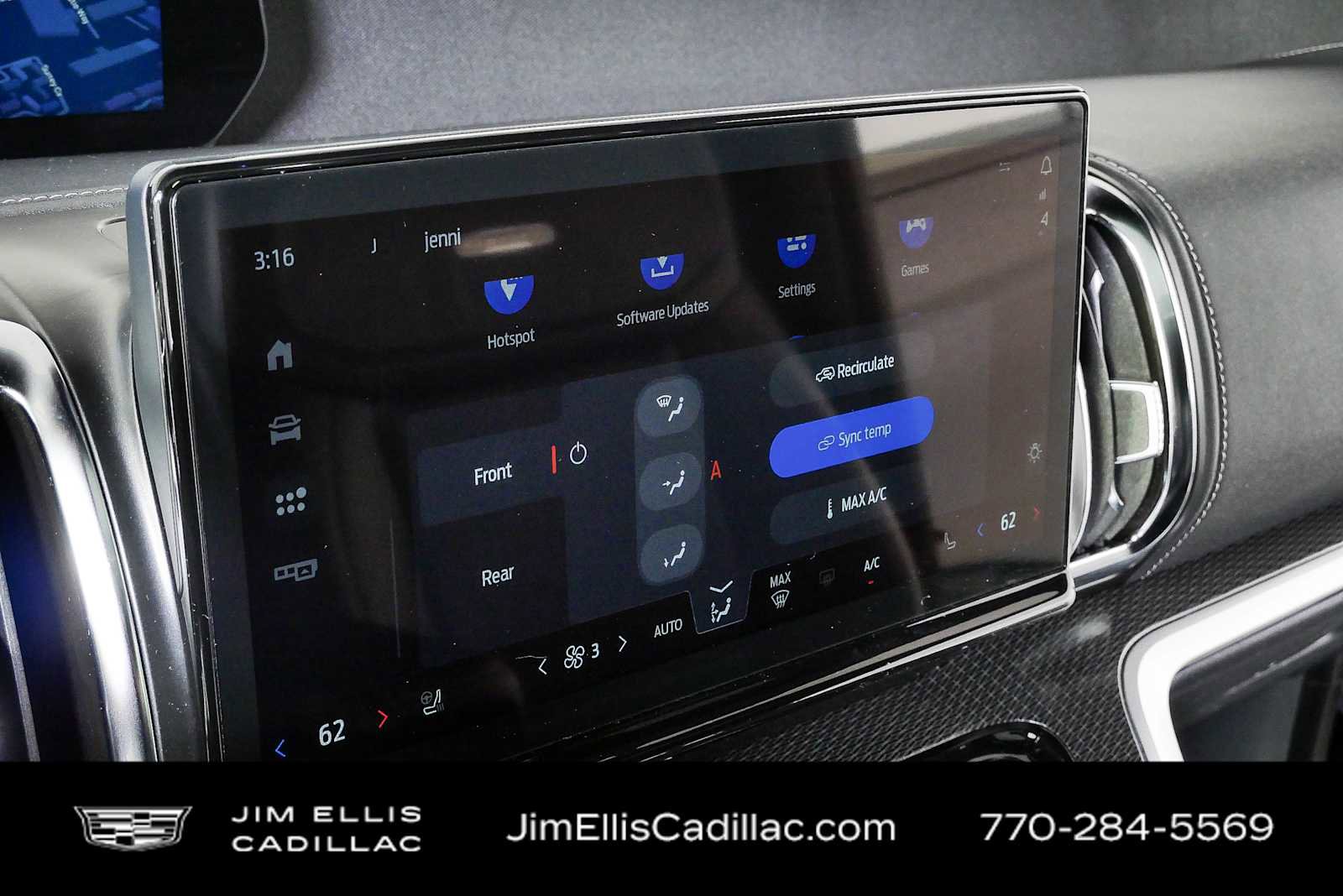 Used 2025 Ford Expedition Max Platinum w/ Stealth Appearance Package AWD/4WD image 18