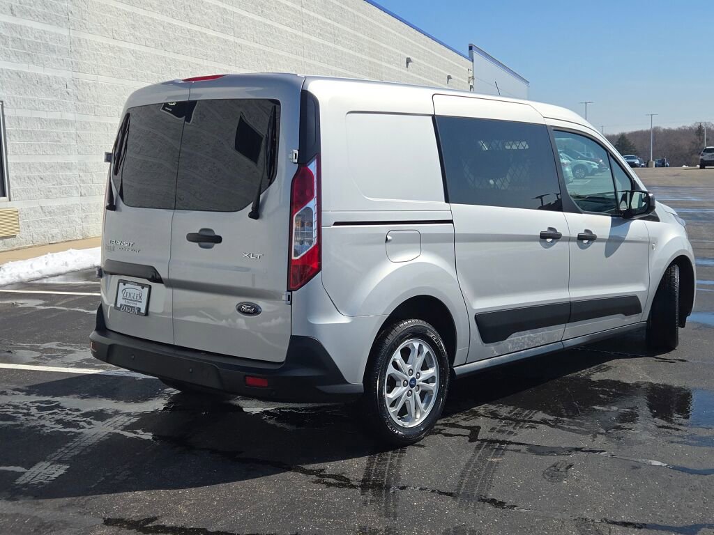 Used 2023 Ford Transit Connect XLT image 12