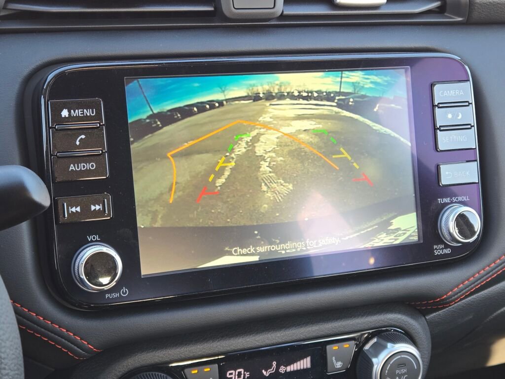 Used 2025 Nissan Versa SR w/ Trunk Package image 25