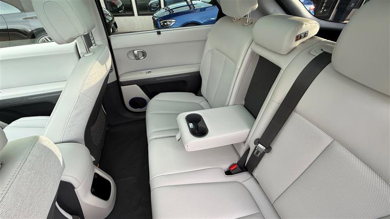 Used 2024 Hyundai Ioniq 5 Limited image 21