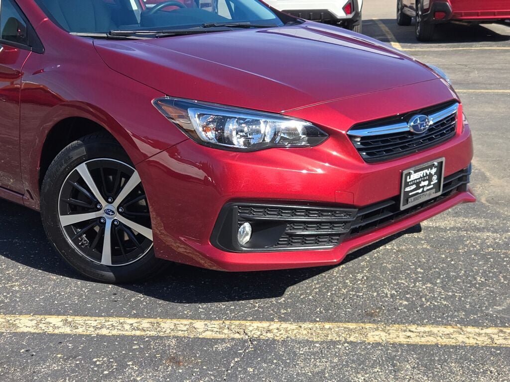 Used 2021 Subaru Impreza 2.0i Premium AWD/4WD image 2