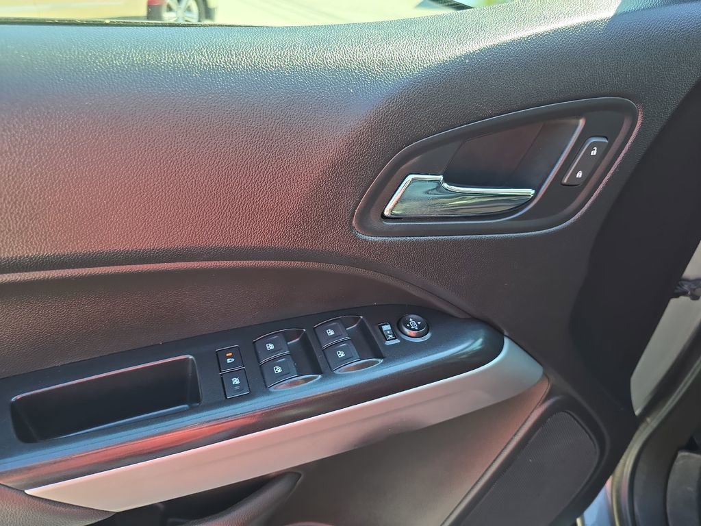 Used 2018 Chevrolet Colorado ZR2 image 33