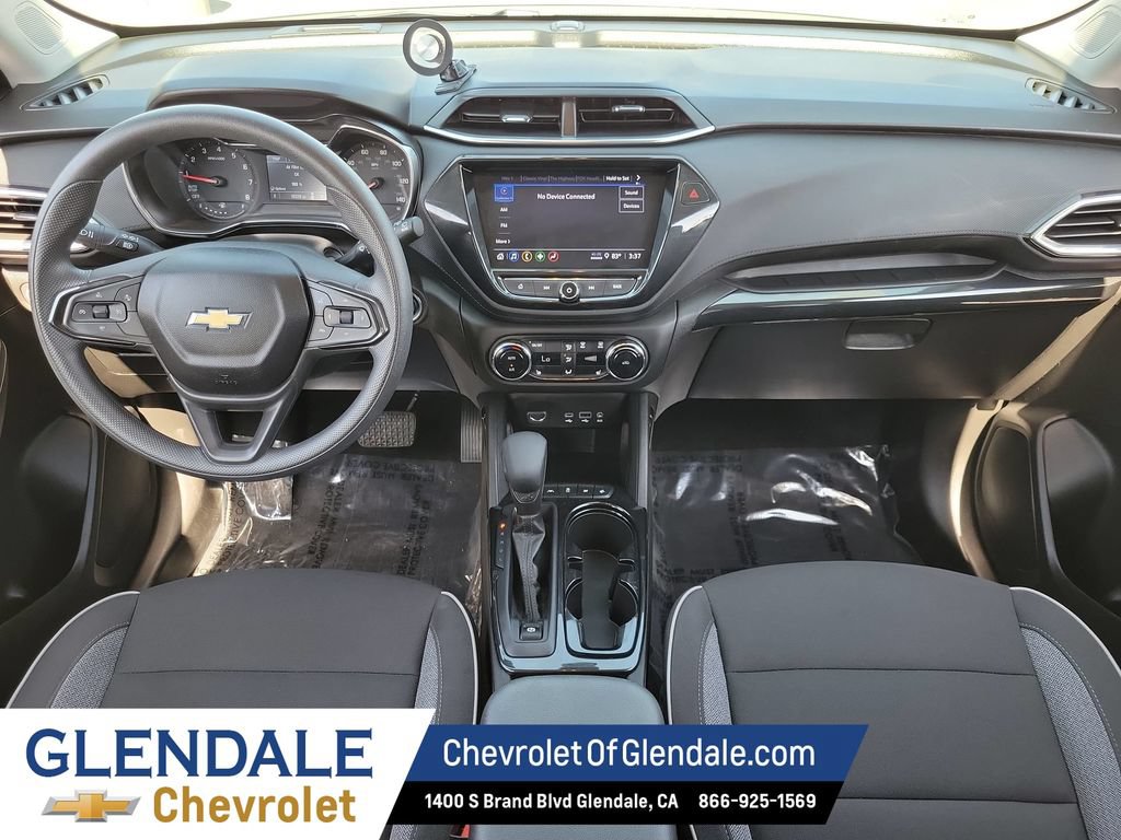 Certified 2023 Chevrolet TrailBlazer LT w/ Convenience Package FWD image 22
