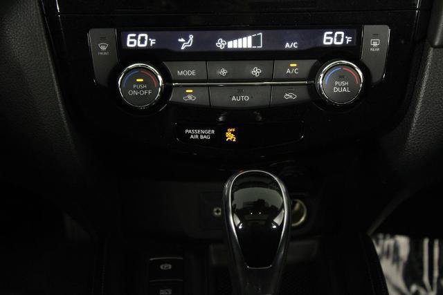 Certified 2020 Nissan Rogue SL w/ Premium Package FWD image 23