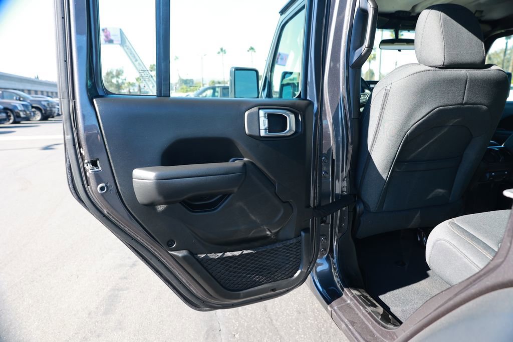 New 2026 Jeep Wrangler Sport image 32