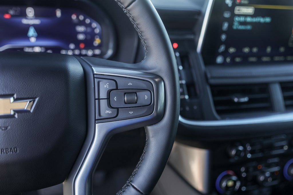 Used 2024 Chevrolet Tahoe LT w/ Luxury Package image 13