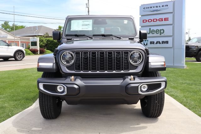 New 2026 Jeep Gladiator Sport AWD/4WD image 7