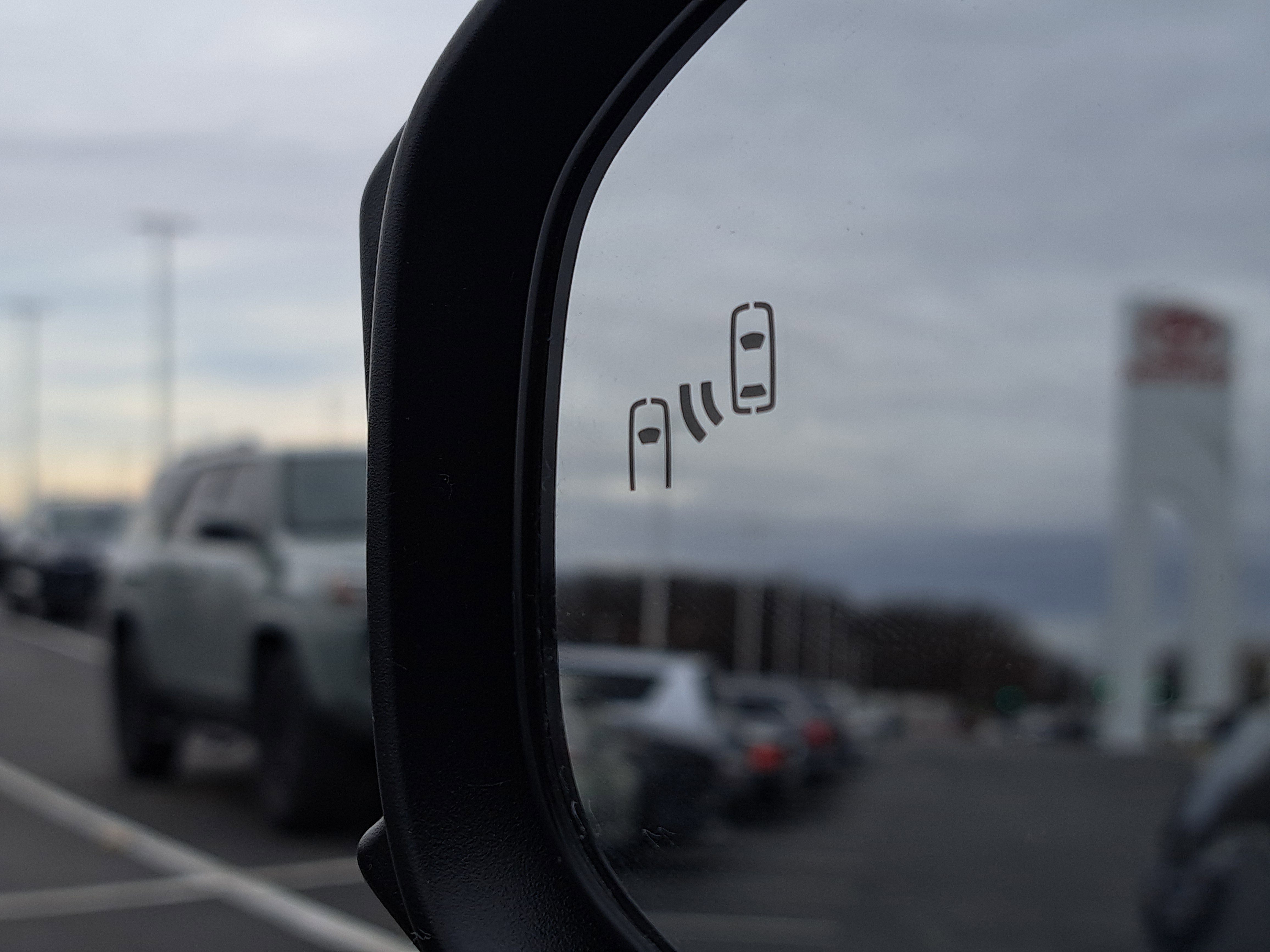 New 2026 Toyota Prius XLE image 30