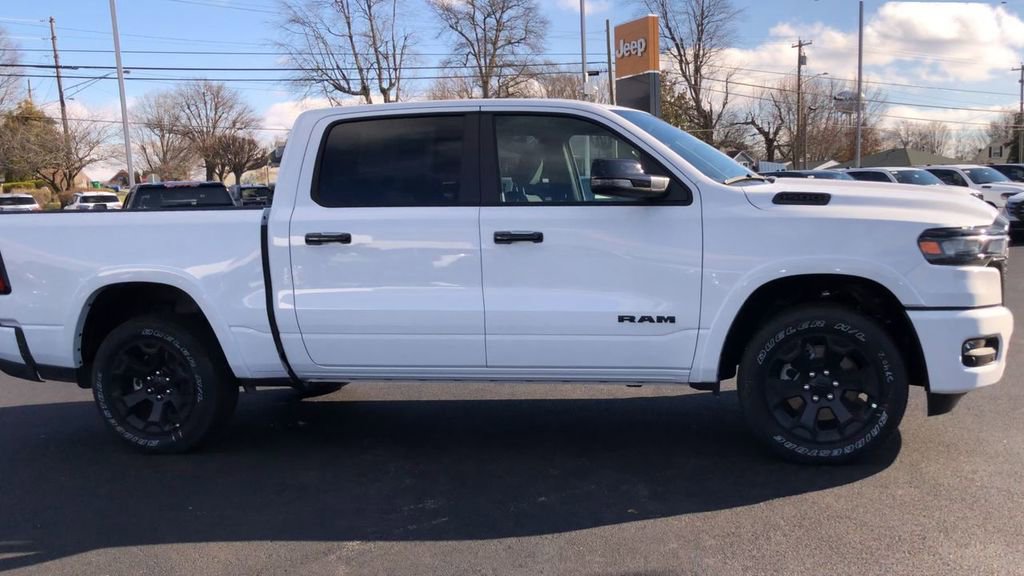 New 2026 RAM 1500 Big Horn AWD/4WD image 9