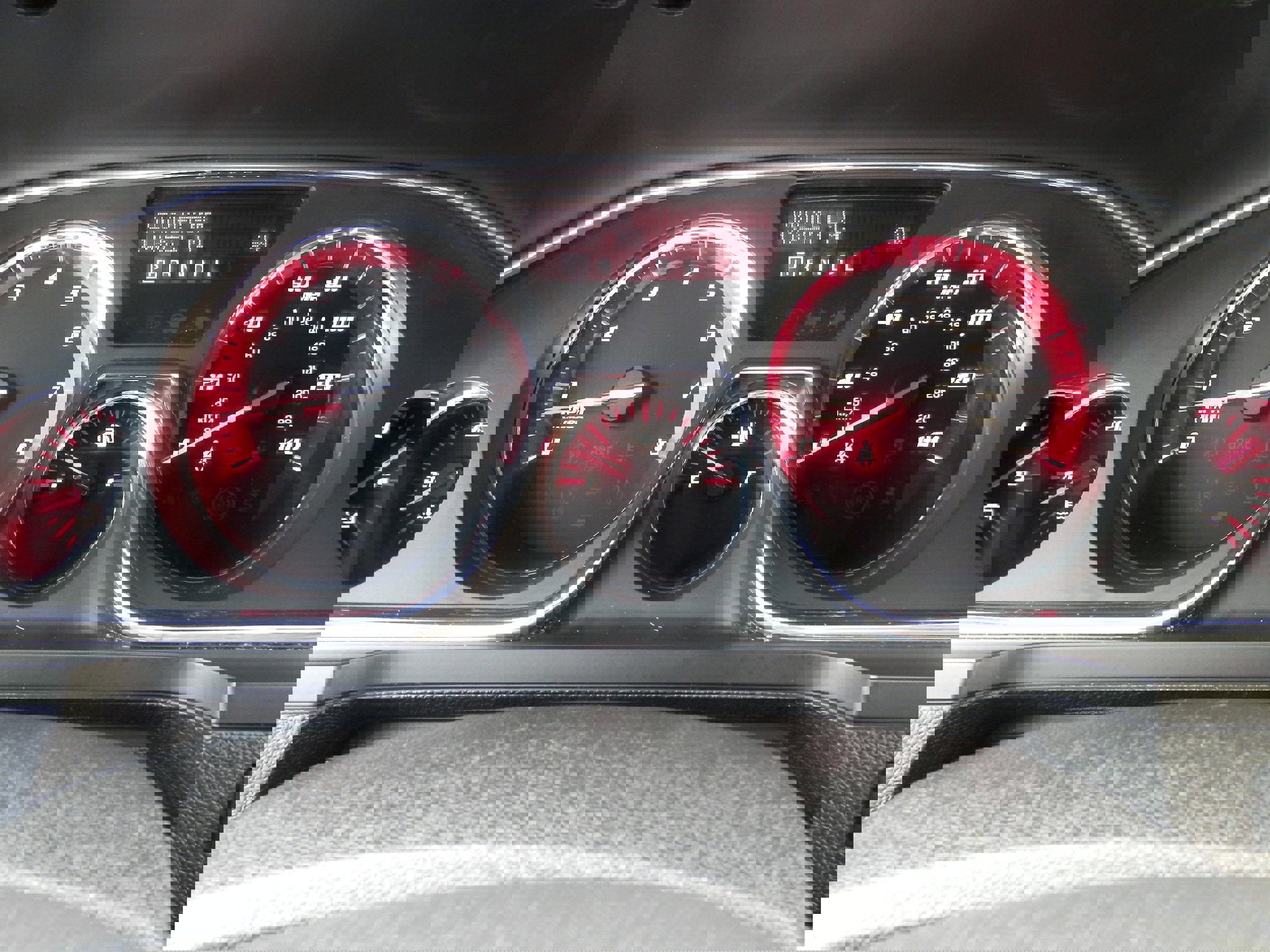 Used 2016 GMC Acadia Denali image 28