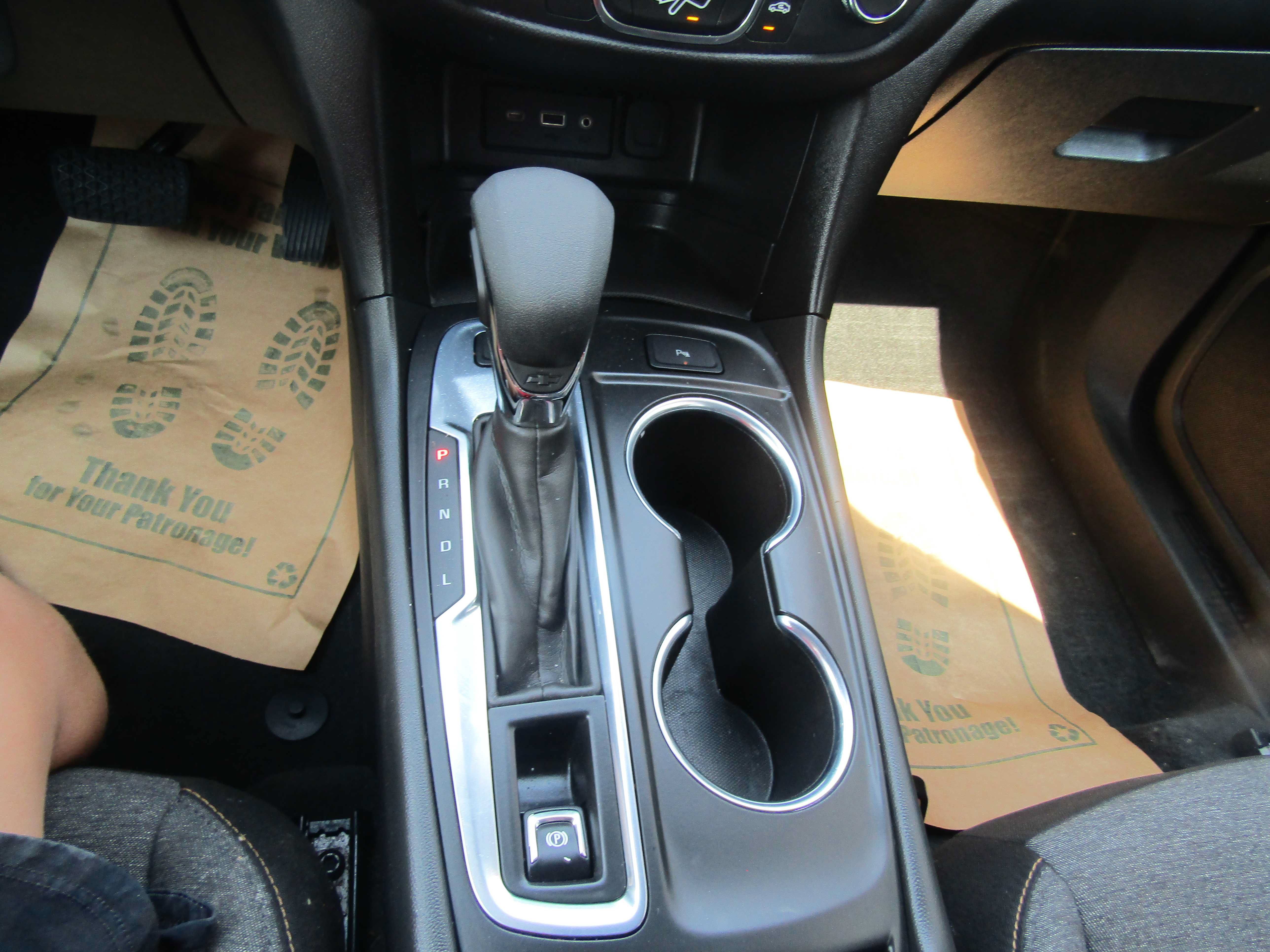 Used 2023 Chevrolet Equinox LT w/ LPO, Floor Liner Package AWD/4WD image 17