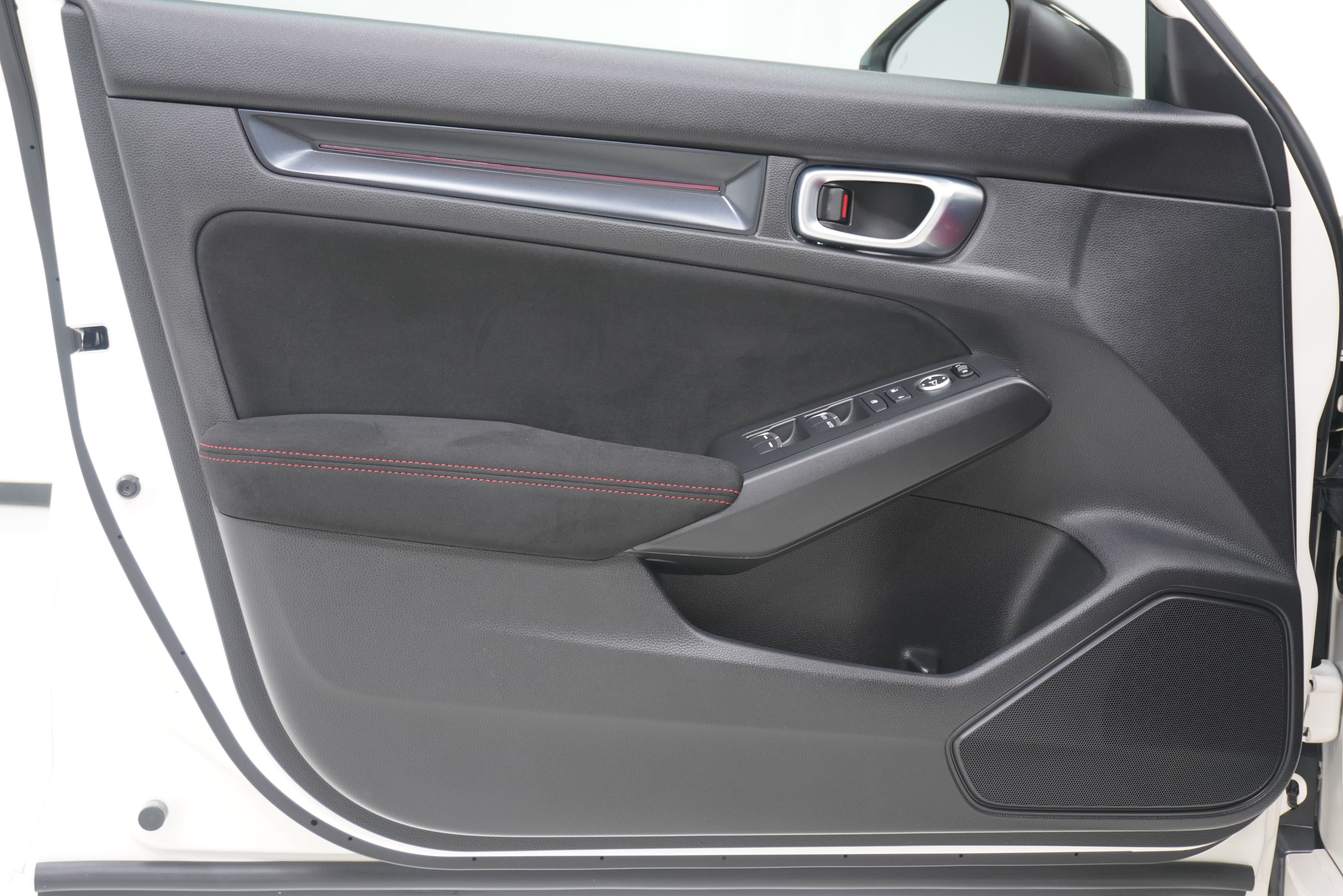 Used 2025 Honda Civic Type R image 15