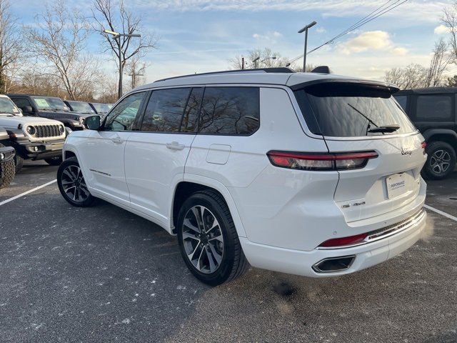 Used 2023 Jeep Grand Cherokee L Overland w/ Rear Seat Video Group I image 37