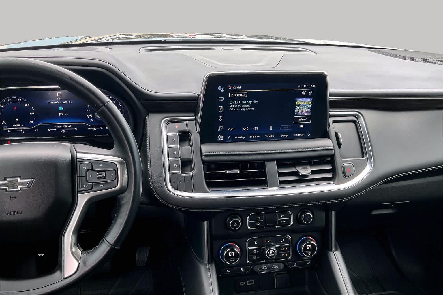 Used 2022 Chevrolet Tahoe Z71 w/ Z71 Off-Road Package AWD/4WD image 7