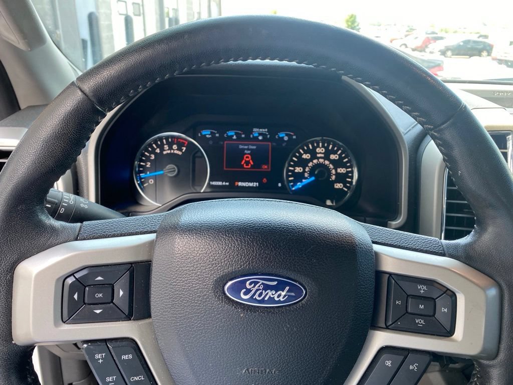 Used 2017 Ford F150 Lariat w/ Equipment Group 502A Luxury AWD/4WD image 13