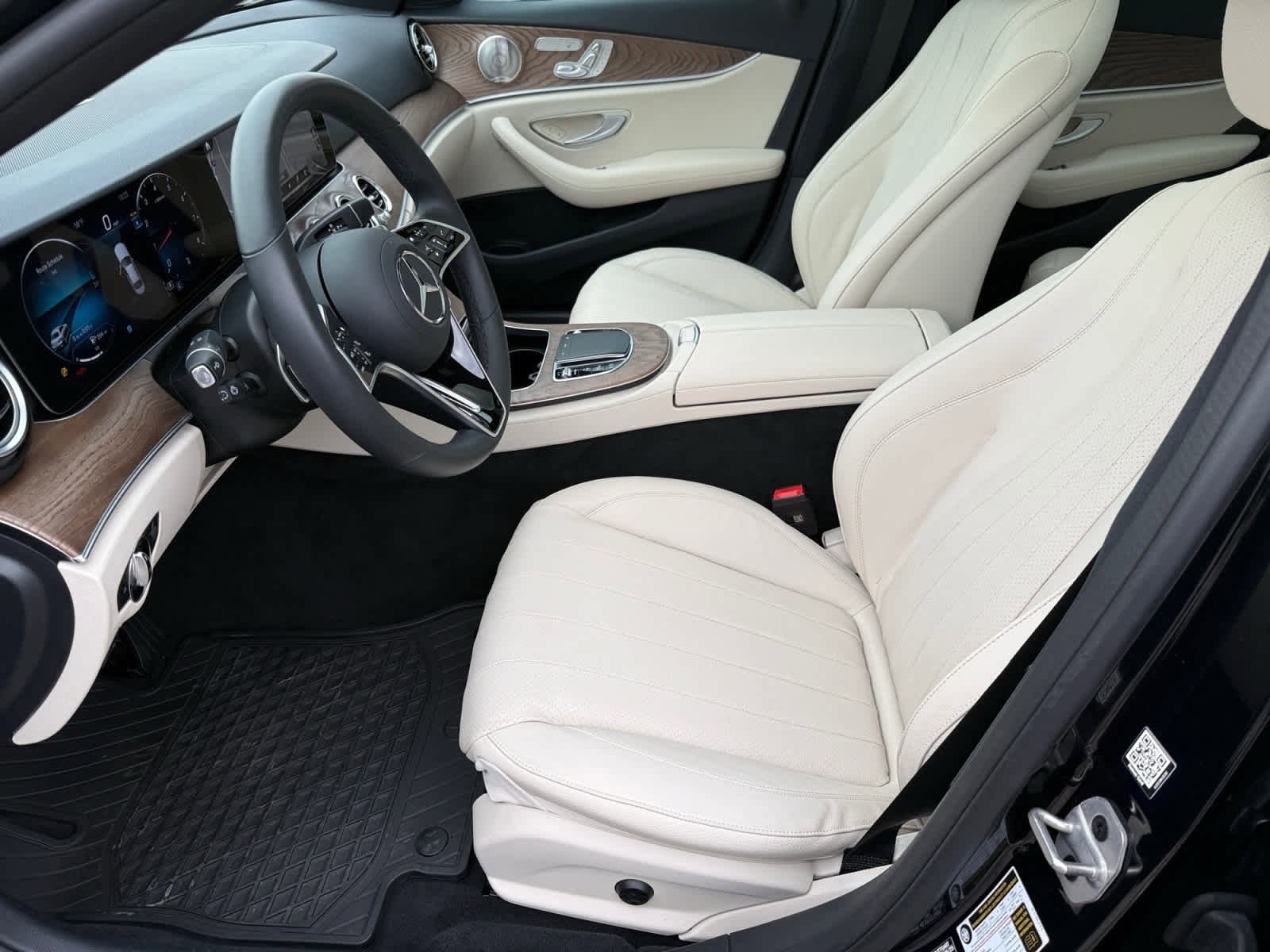 Certified 2023 Mercedes-Benz E 350 4MATIC Sedan image 10