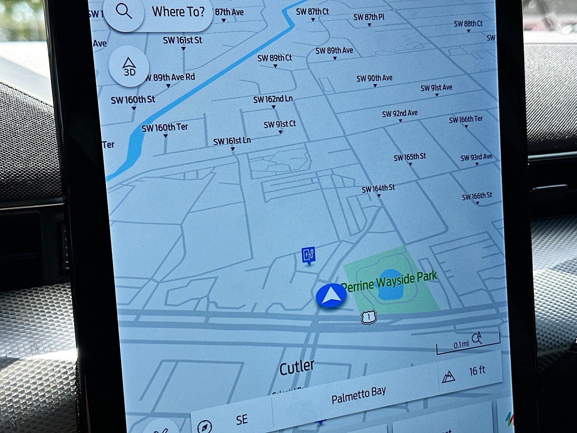 Used 2022 Ford Mustang Mach-E Select w/ Comfort/Technology Package image 13