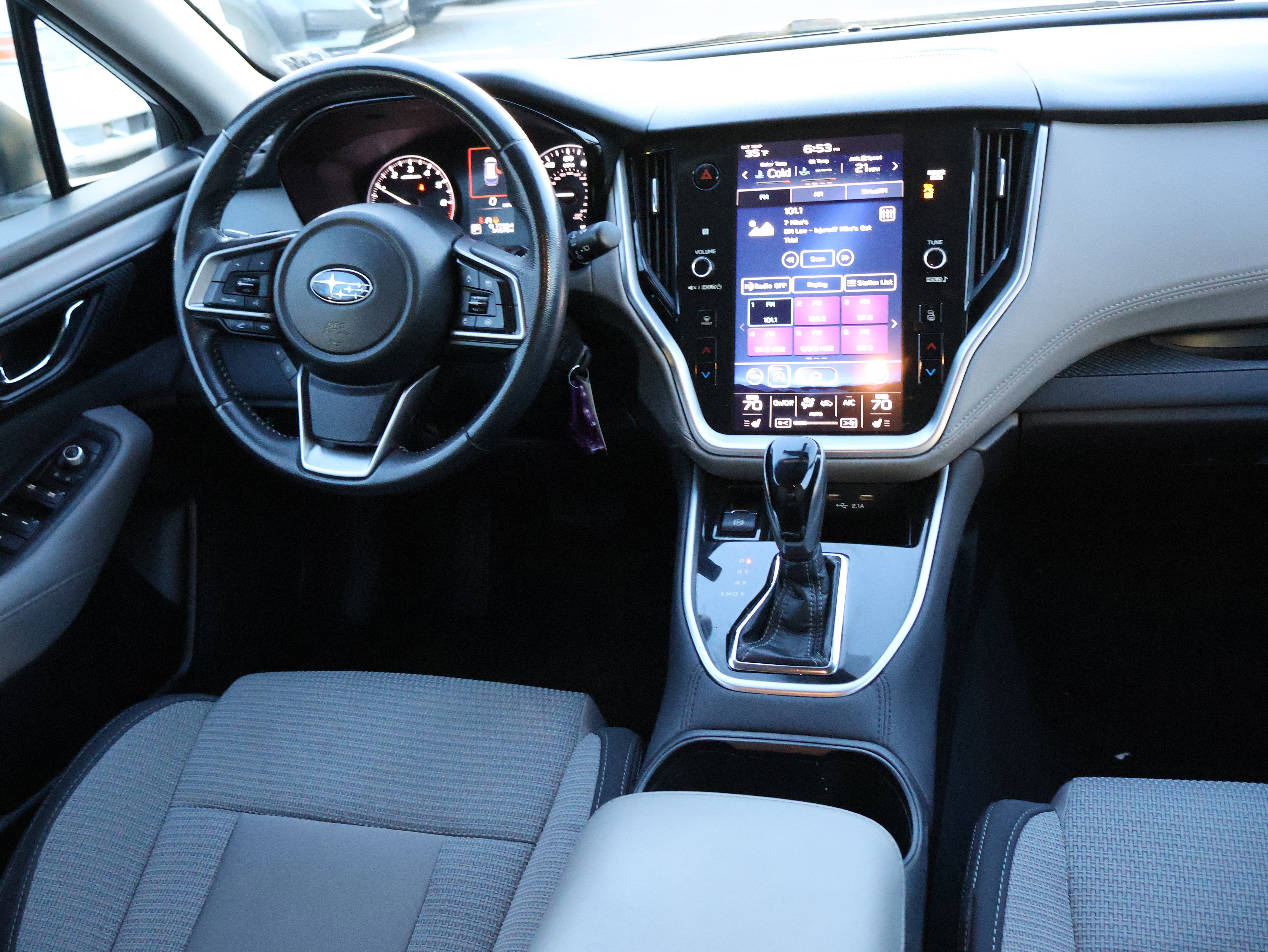 Used 2021 Subaru Outback Premium image 16