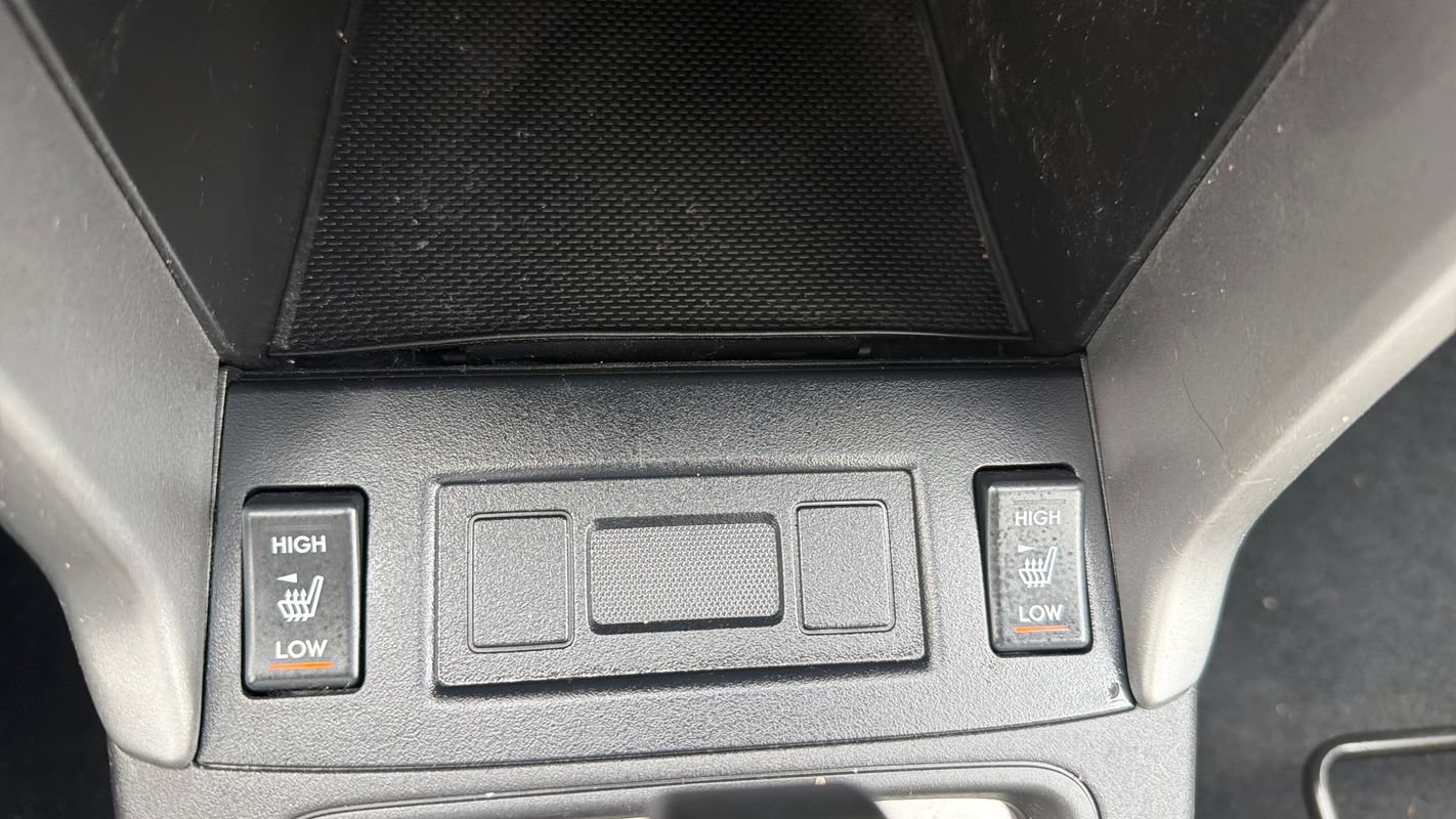 Used 2014 Subaru Forester 2.5i Premium AWD/4WD image 18
