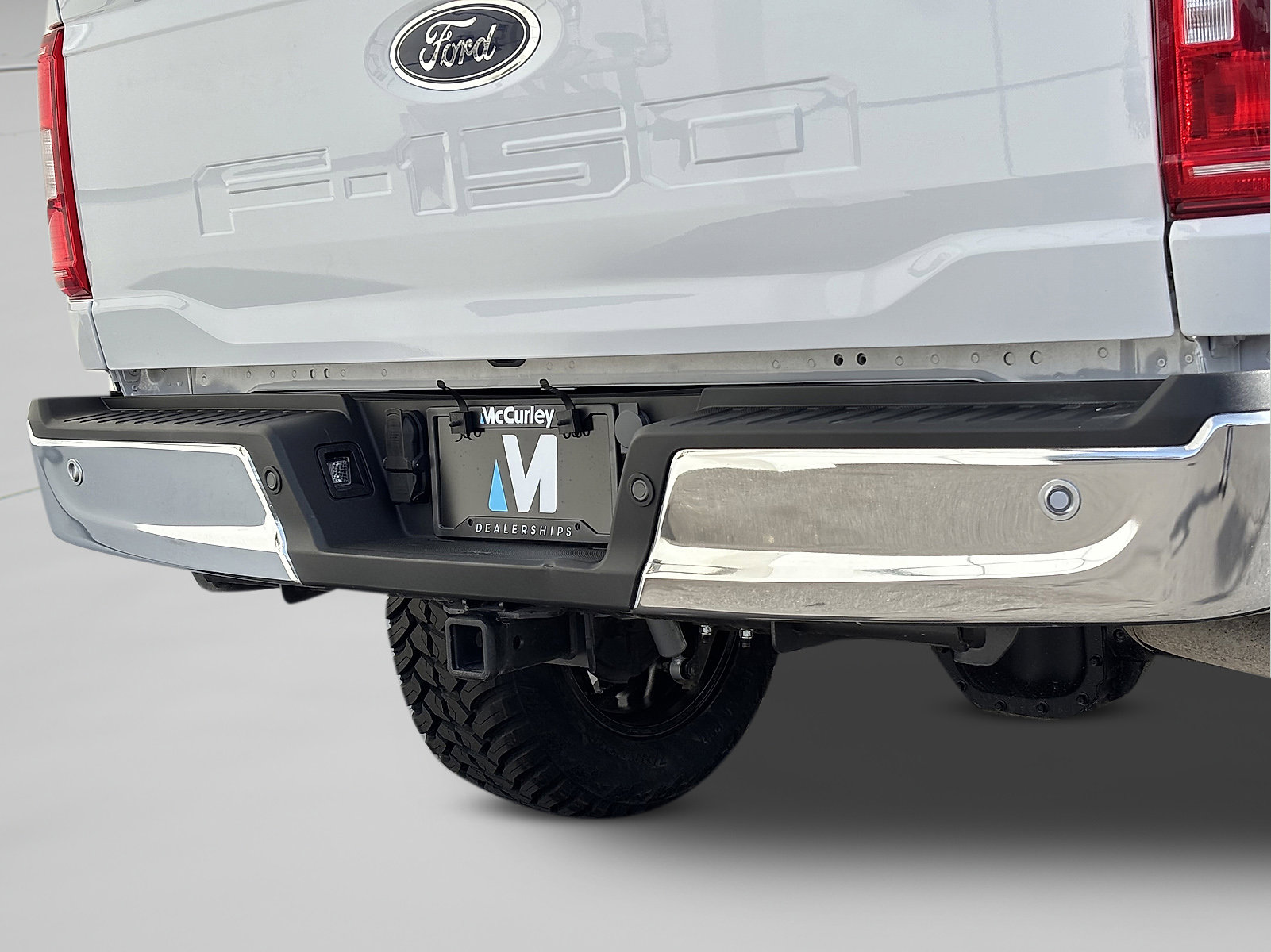 Used 2023 Ford F150 XLT w/ Equipment Group 301A Mid image 7