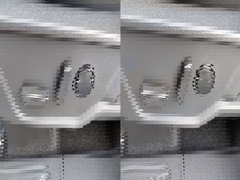 New 2025 Ford Bronco Badlands image 21