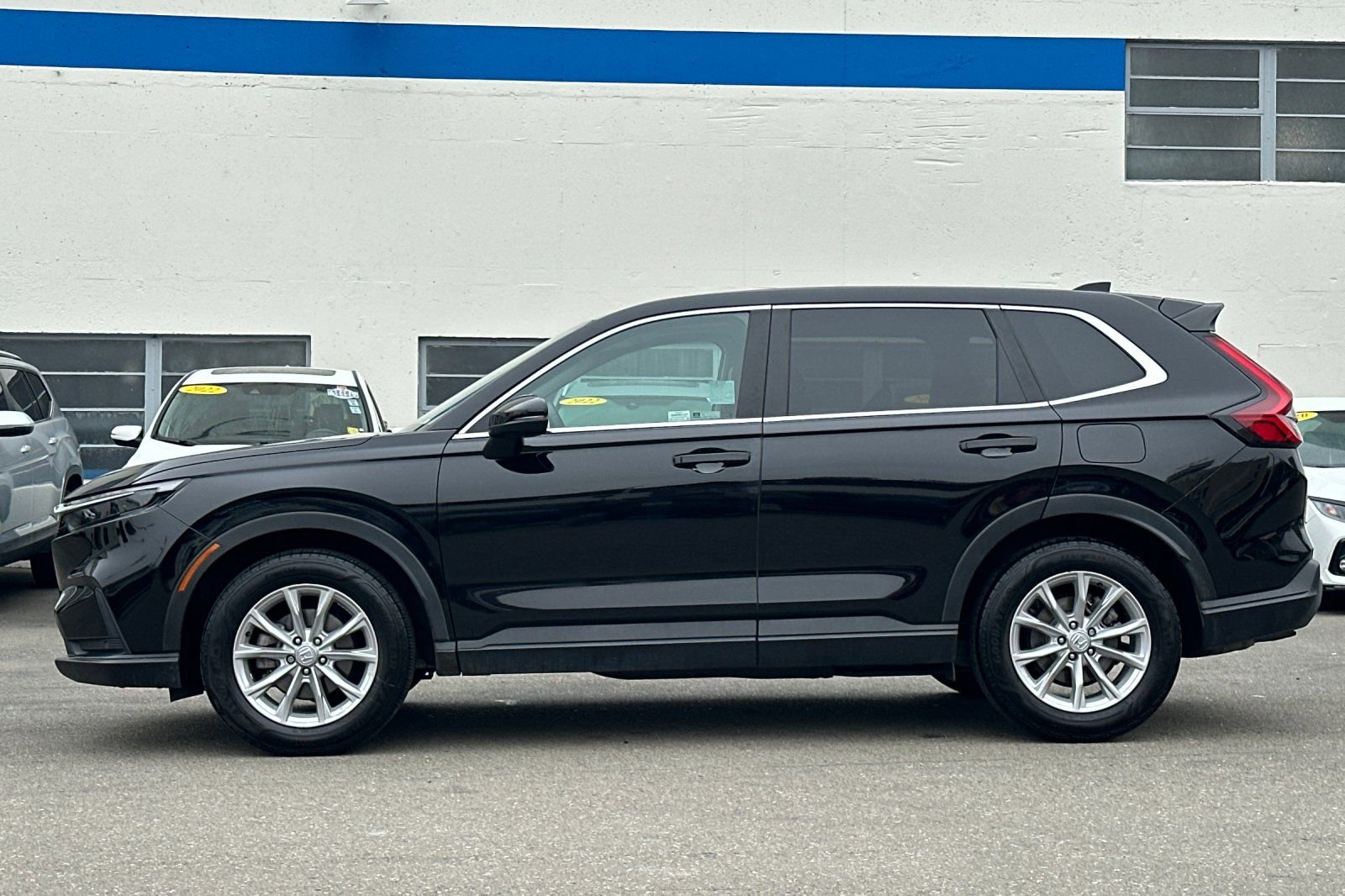 Used 2023 Honda CR-V EX-L image 7
